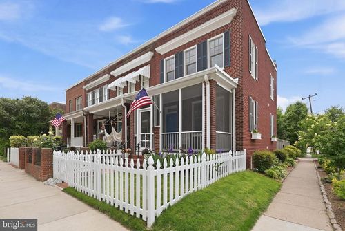 636 N Columbus St, ALEXANDRIA, VA, 22314-1849 | Card Image