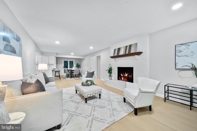 12779 Lost Creek Ct, House other with 4 bedrooms, 5 bathrooms and null parking in MANASSAS VA | Image 9