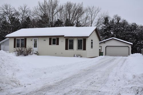 861 83rd Ave Ne, Spring Lake Park, MN, 55432-2014 | Card Image