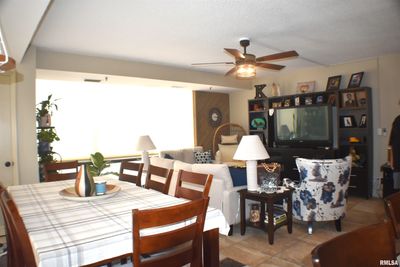 W-5C - 125 Sw Jefferson Street, Condo with 2 bedrooms, 2 bathrooms and null parking in Peoria IL | Image 3