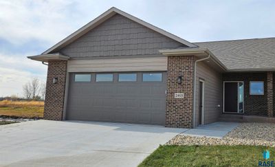 2403 Joshua Cir, House other with 3 bedrooms, 1 bathrooms and null parking in Sioux Falls SD | Image 1