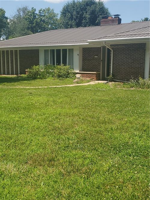 25 Lakeshore Dr, Danville, IL, 61832-1304 | Card Image