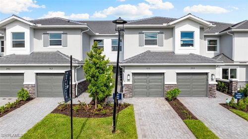 11-203-15339 Giardino Dr, Naples, FL, 34101 | Card Image