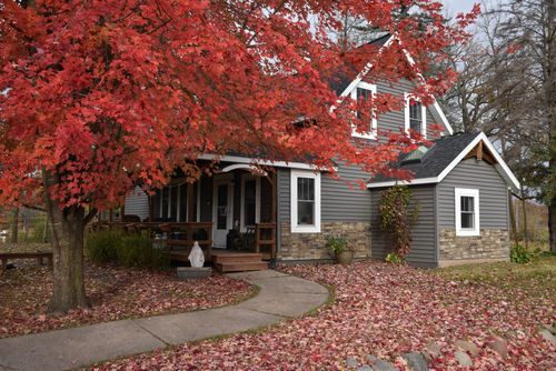 1483 Jefferson St, Ogilvie, MN, 56358-3638 | Card Image