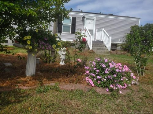 1992 Henry Hammond Rd, Lumberton, NC, 28360-8642 | Card Image