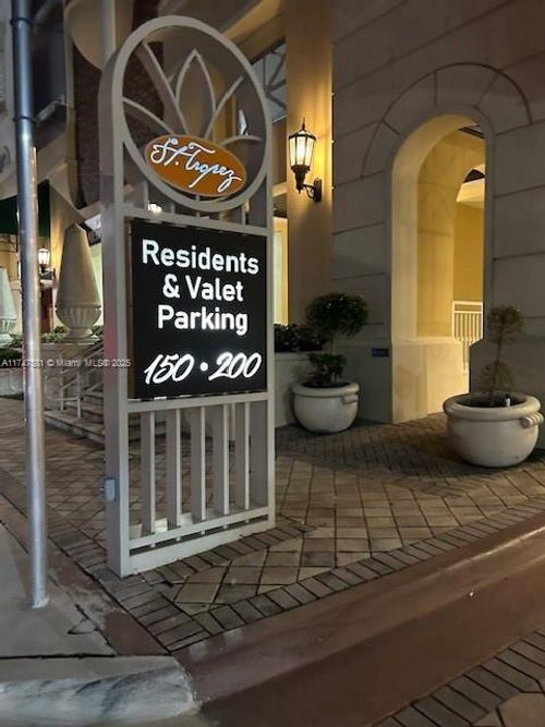unit-606-150 Sunny Isles Blvd, Sunny Isles Beach, FL, 33160-4392 | Card Image