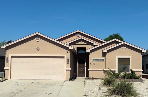1837 Denise Dr, Carlsbad, NM, 88220-4695 | Card Image