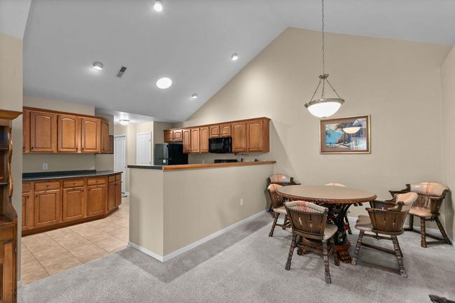 62 - 2215 E Tuscany Way, Condo with 2 bedrooms, 2 bathrooms and null parking in APPLETON WI | Image 11