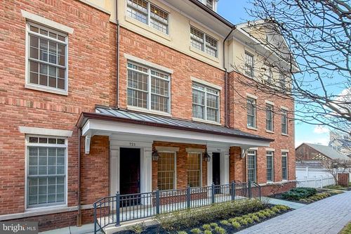 721 Avery Ln, Princeton, NJ, 08542-3753 | Card Image