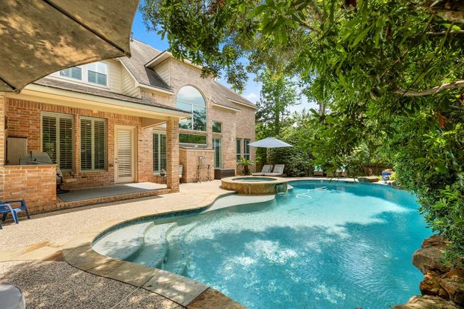 99 S Shawnee Ridge Cir, House other with 4 bedrooms, 4 bathrooms and 3 parking in The Woodlands TX | Image 41