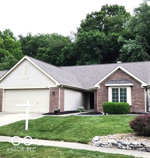 11157 Stratford Way, Fishers, IN, 46038-1798 | Card Image