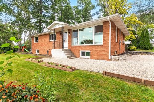 N768 Second Street Road, EMMET, WI, 53098 | Card Image