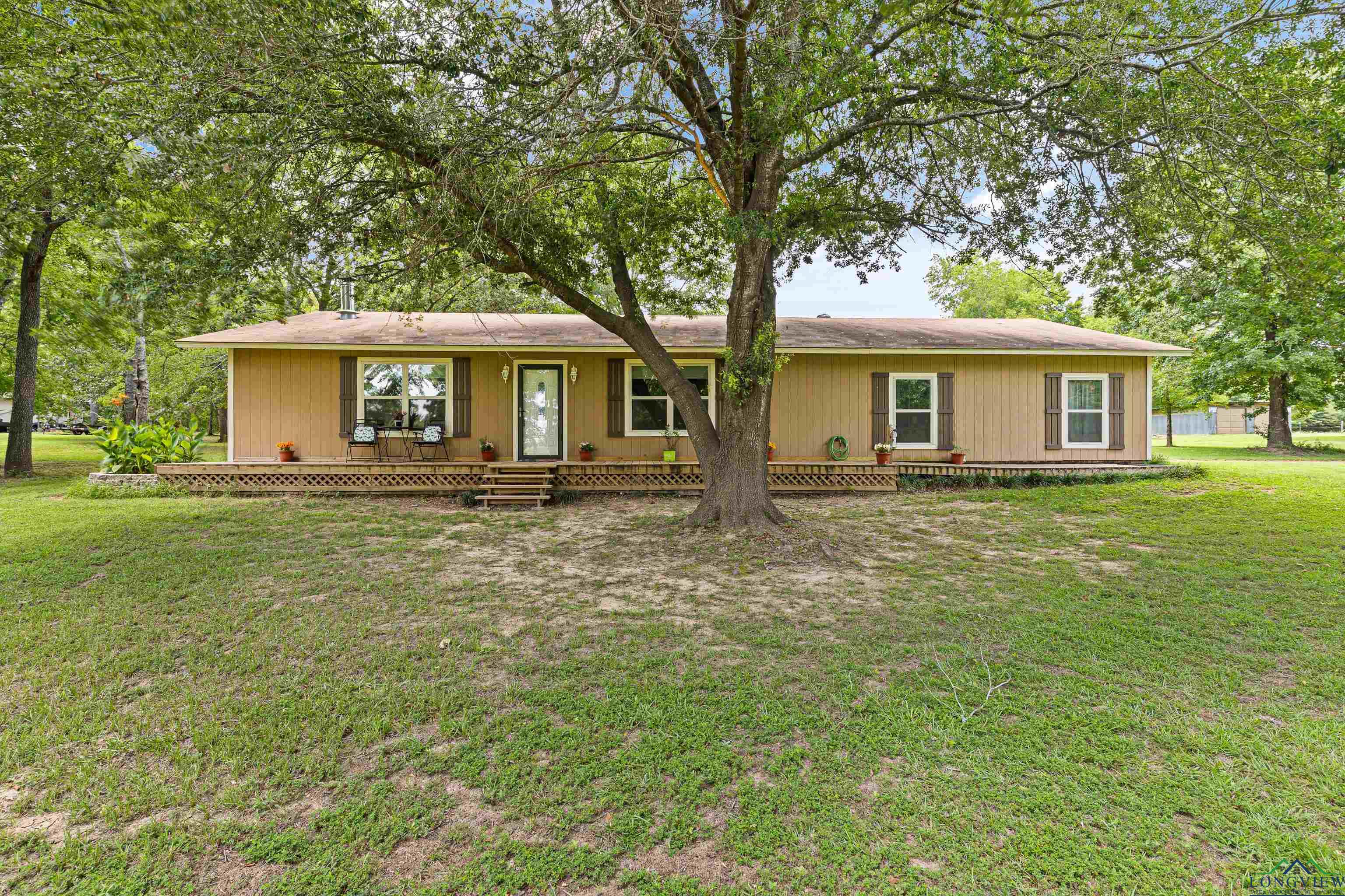 Bell Meadows Dr, Longview, TX 75605