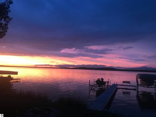 7954 Cedar St, Beulah, MI, 49617-9779 | Card Image