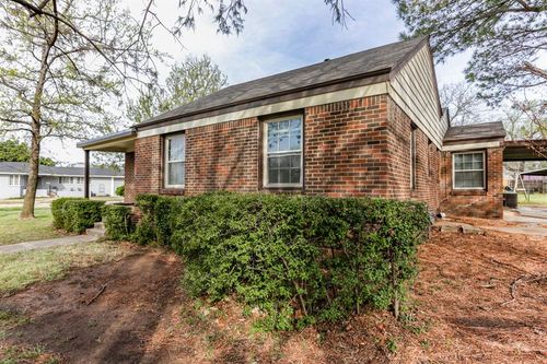 401 E 7th St, Edmond, OK, 73034-4612 | Card Image