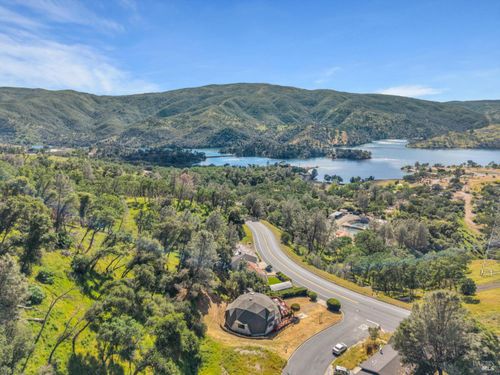 203 Blue Cove Court, Napa, CA, 94558 | Card Image