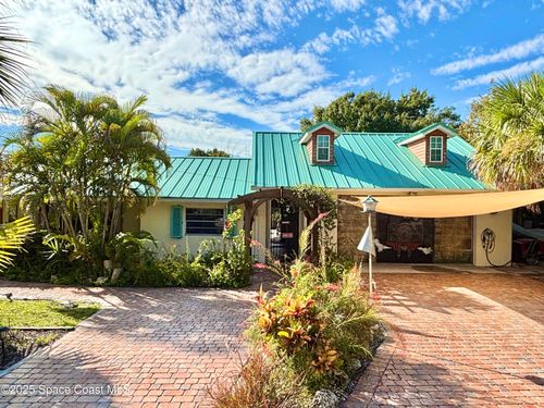 3955 Fooshe Ave, Micco, FL, 32976-2940 | Card Image