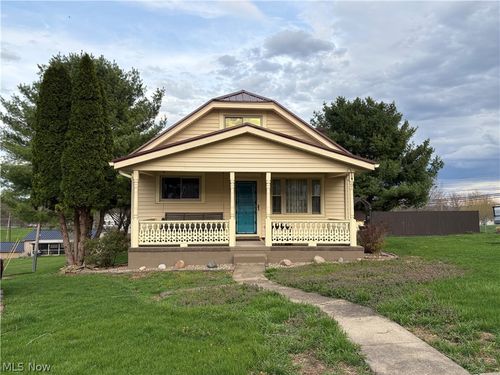 222 High St, Senecaville, OH, 43780-9585 | Card Image