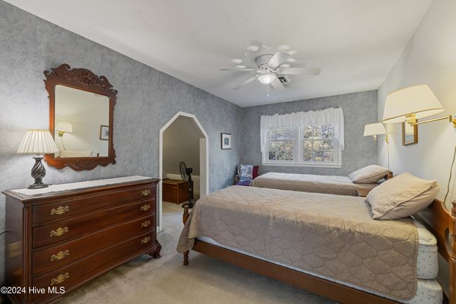 Upstairs 3rd Bedroom | Image 21