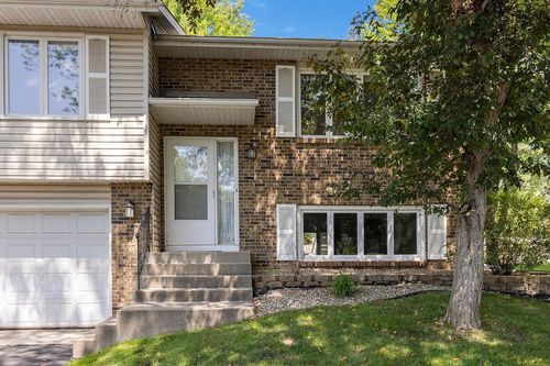 9818 Cavell Cir, Bloomington, MN, 55438-1982 | Card Image