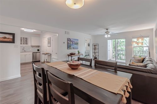 apt-204-3604 Clawson Rd, Austin, TX, 78704-7773 | Card Image