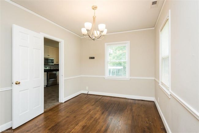 1011 W Wendover Ave, House other with 2 bedrooms, 2 bathrooms and null parking in Greensboro NC | Image 13