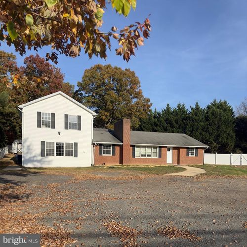 60 Central Square Dr, PRINCE FREDERICK, MD, 20678-6112 | Card Image