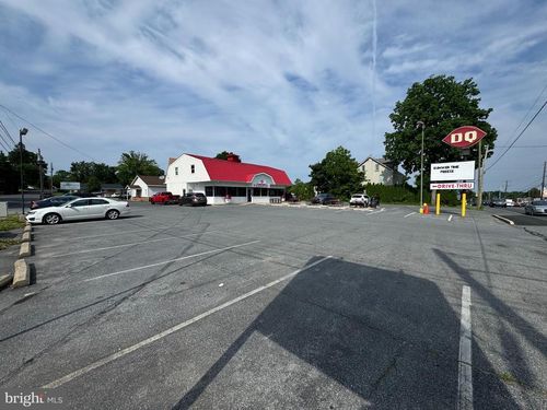 1935 Columbia Ave, LANCASTER, PA, 17603-4337 | Card Image
