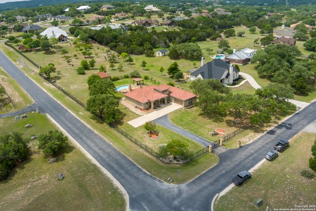 460 Lantana Vw, House other with 3 bedrooms, 3 bathrooms and null parking in Spring Branch TX | Image 34