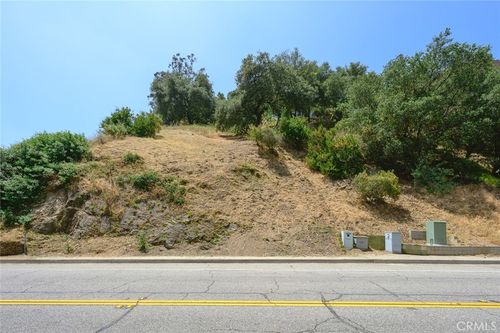 2589 E Chevy Chase Drive, Glendale, CA, 91206 | Card Image