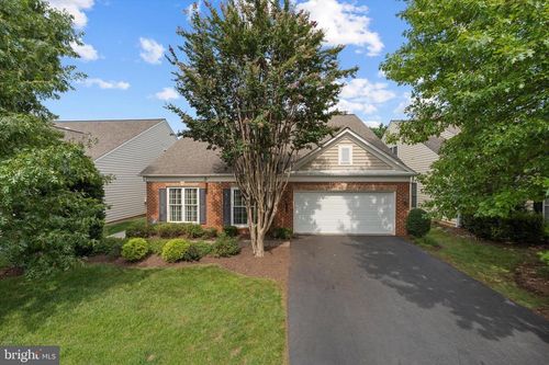 20724 Rock Harbor Cir, ASHBURN, VA, 20147-3883 | Card Image