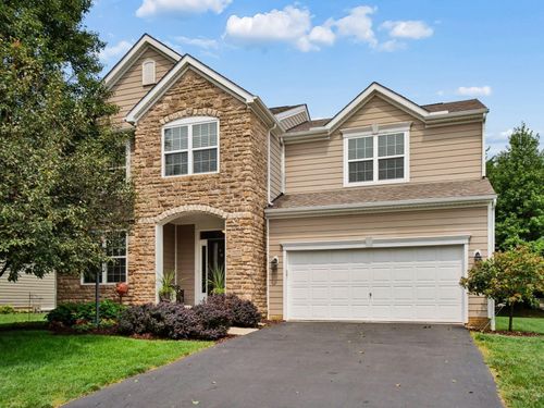 2027 Tulip Way, Lewis Center, OH, 43035-7366 | Card Image