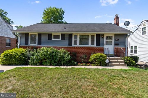 6011 Berwyn Rd, BERWYN HEIGHTS, MD, 20740-2639 | Card Image