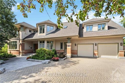 203 Balmoral Pl, Ottawa, ON, K1H1B2 | Card Image