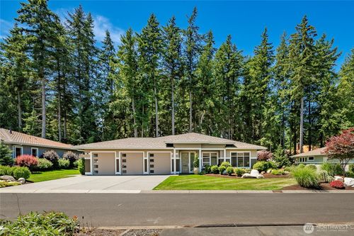 5475 Wood Duck Loop, Blaine, WA, 98230-5733 | Card Image