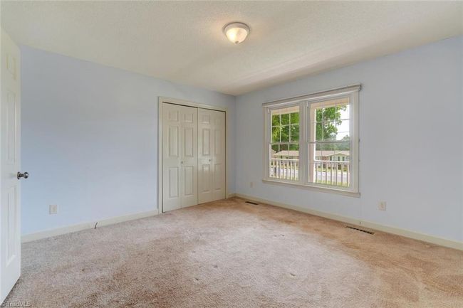 104 N 13 Th Ave, House other with 2 bedrooms, 2 bathrooms and null parking in Mayodan NC | Image 18
