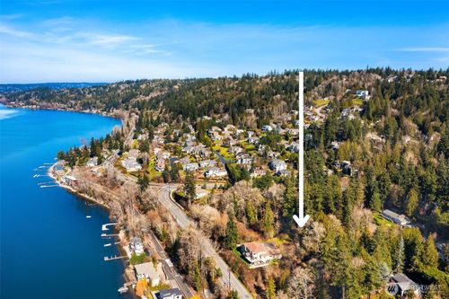 11 E Lake Sammamish Pkwy Se, Sammamish, WA, 98074 | Card Image