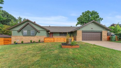 1003 S 12th St, Rogers, AR, 72756-5105 | Card Image