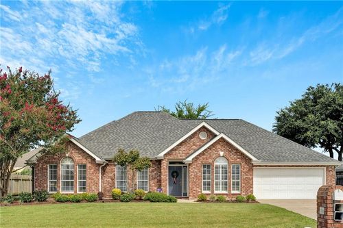 106 Dogwood Dr, Luling, LA, 70070-3231 | Card Image