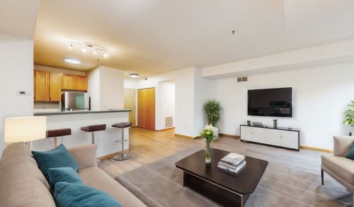 301-660 N 2nd St, Minneapolis, MN, 55401-1280 | Card Image