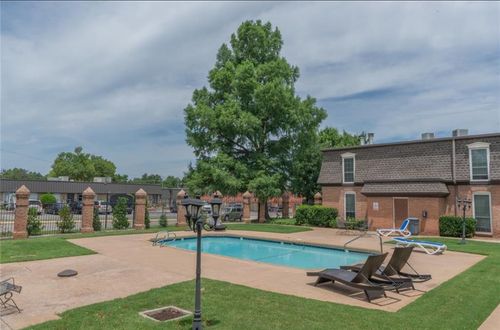 apt-20-6100 N Brookline Ave, Oklahoma City, OK, 73112-4338 | Card Image