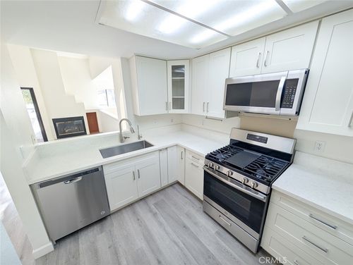 108-12700 Josephine St, Garden Grove, CA, 92841-4654 | Card Image