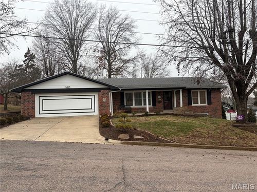 605 Jefferson Ave, Union, MO, 63084-2105 | Card Image