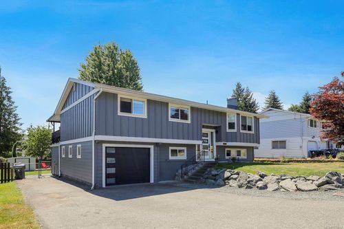 1643 Tsimshian Ave, Comox, BC, V9M2M4 | Card Image