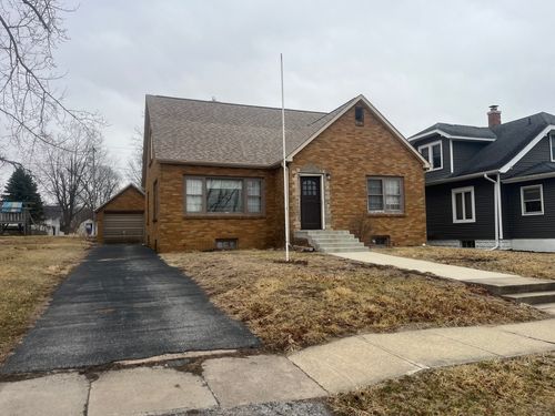602 Washington Ave, Lowden, IA, 52255-9623 | Card Image