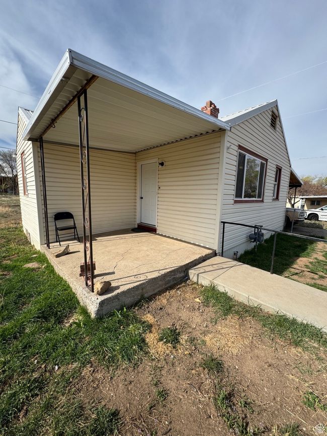 150 Berkley Ave, House other with 2 bedrooms, 1 bathrooms and 1 parking in East Carbon UT | Image 16
