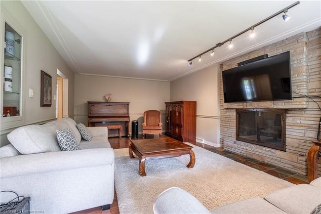 6 Summit Cir, House other with 5 bedrooms, 3 bathrooms and 12 parking in Simcoe ON | Image 18