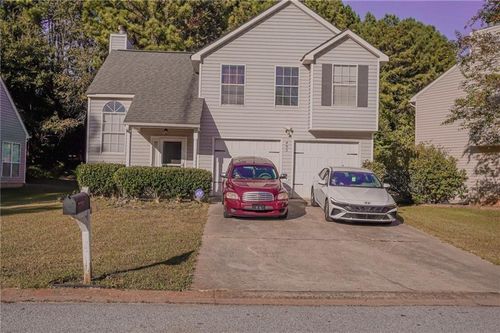 493 E Lake Dr, Riverdale, GA, 30274-3952 | Card Image