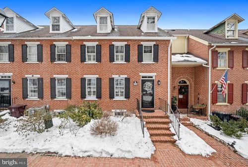 55 Ivy Rd, WILMINGTON, DE, 19806-2011 | Card Image