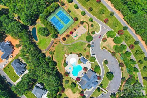 1324 Reflection Pointe Blvd, Belmont, NC, 28012-6764 | Card Image